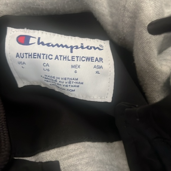 Catholic university - Picture 3 of 5